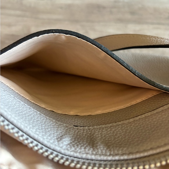 Dana Buchman Gray Crossbody Bag with Adjustable Strap - Picture 10 of 14